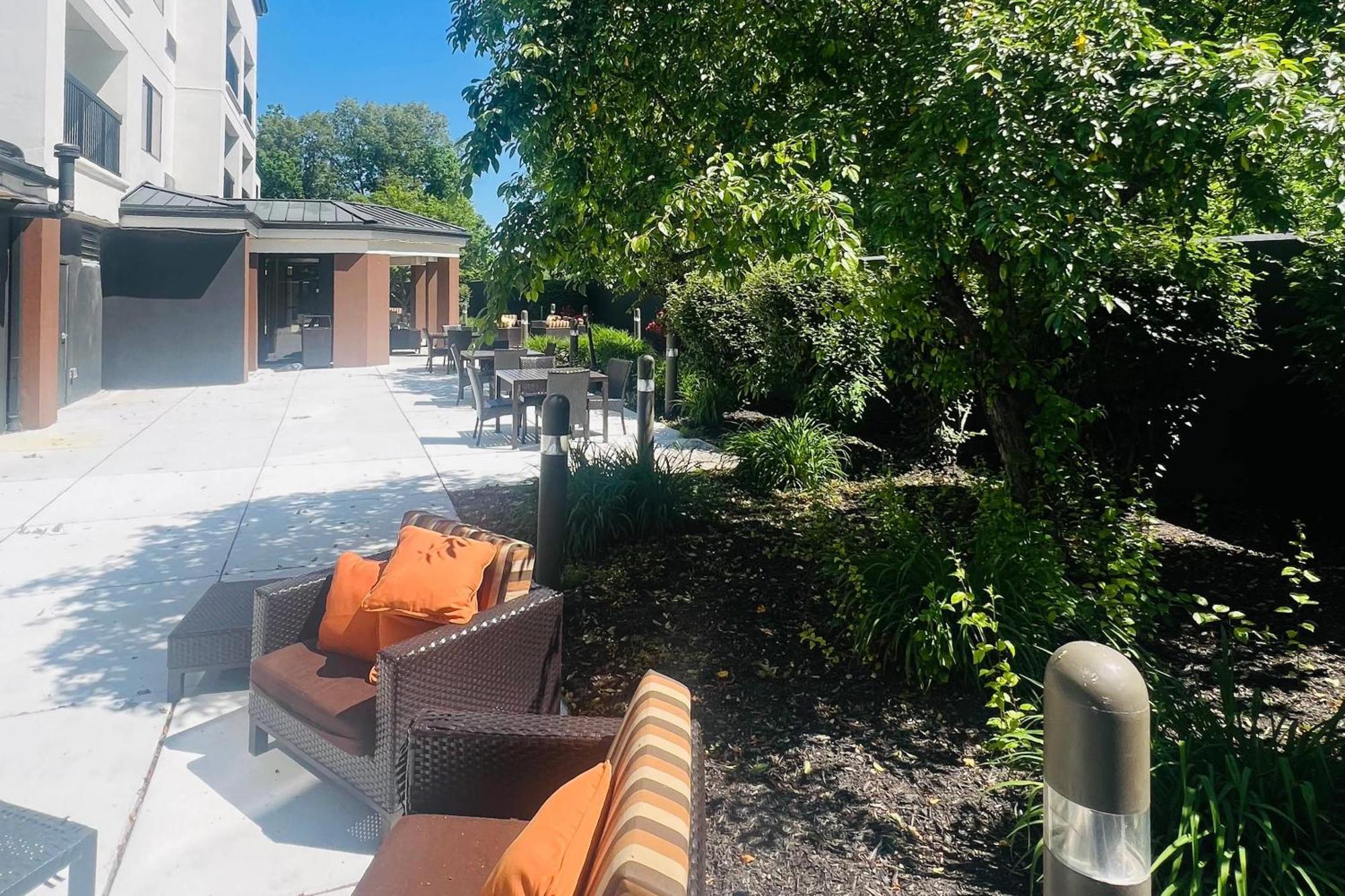 Country Inn & Suites By Radisson, Columbus-Edinburgh Esterno foto