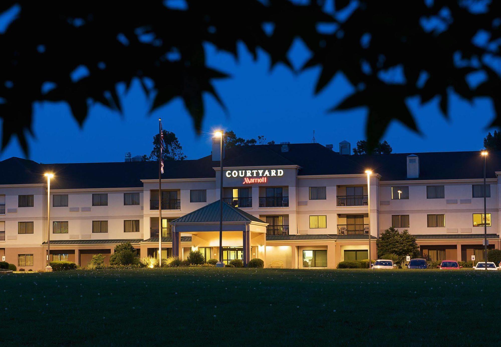 Country Inn & Suites By Radisson, Columbus-Edinburgh Esterno foto